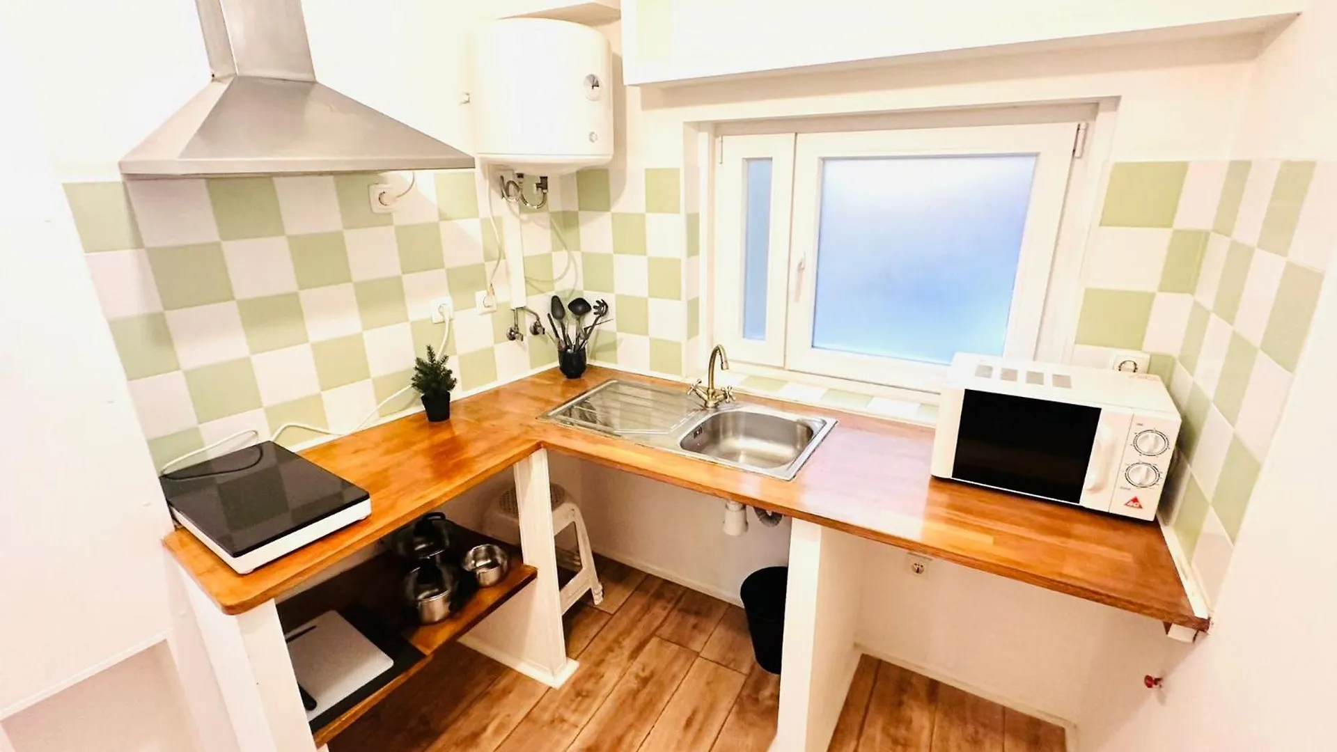 Central Lisbon Flat, Best Location In Town Apartment