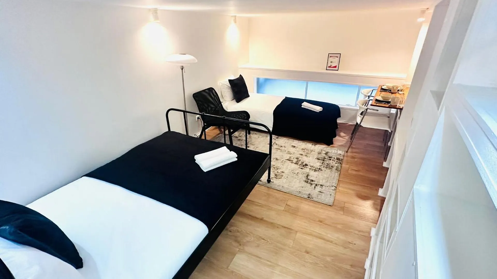 Central Lisbon Flat, Best Location In Town