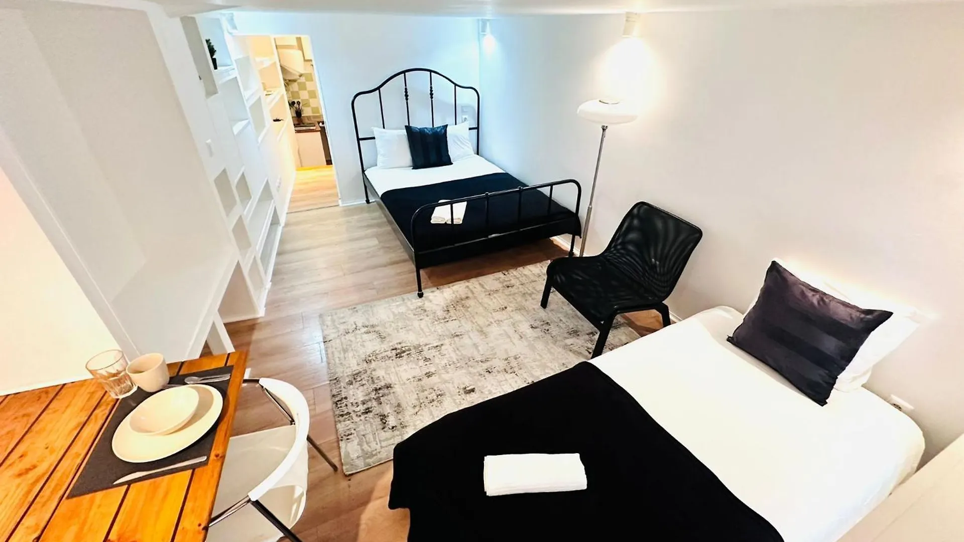 Central Lisbon Flat, Best Location In Town